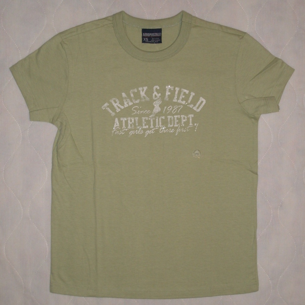 NWT Aeropostale Tomboy Fit Graphic T Shirt XS